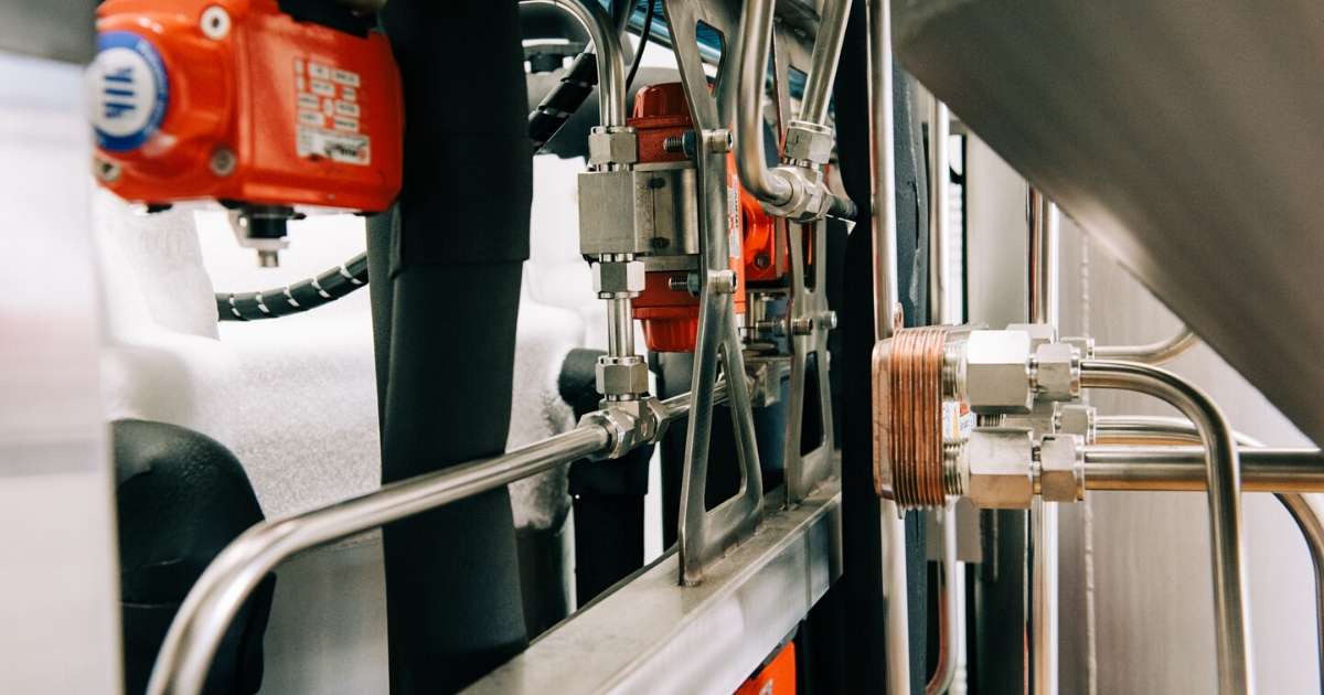 light hydrocarbon extraction